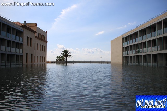 Le Meridien Ra Beach Hotel & Spa