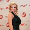 avnredcarpet_6460