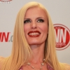 avnredcarpet_6777